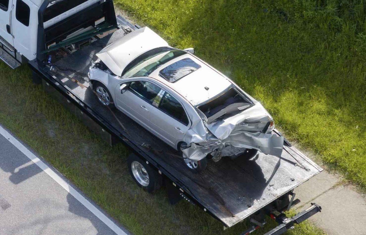 Junk Car Removal service in Woonsocket, RI