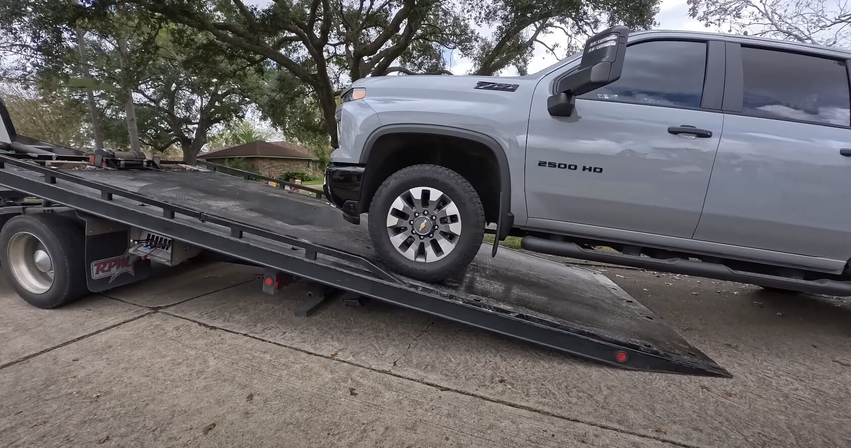 Flatbed Towing - Woonsocket Towing Service Flatbed Towing - Professional towing service in Woonsocket, RI